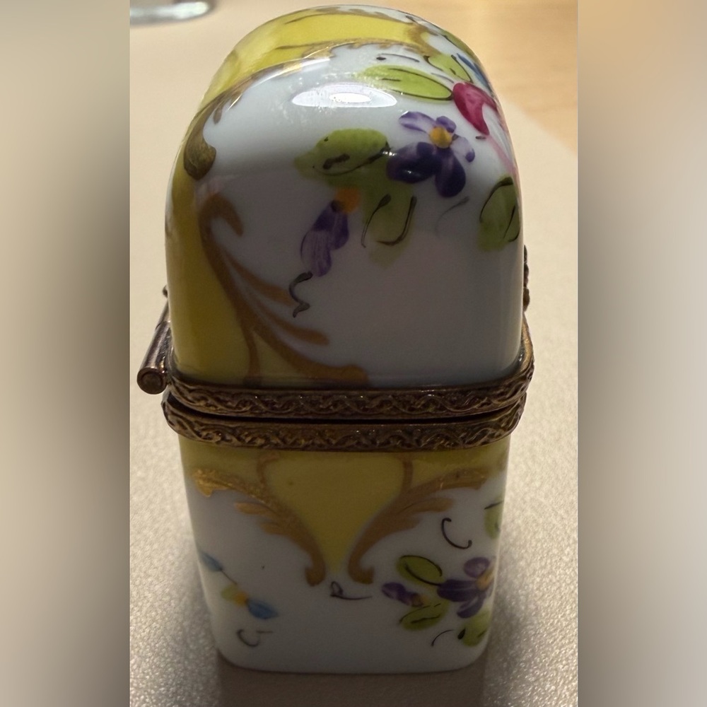 Limoges France Hand Painted Porcelain Trinket Box Floral Yellow Rose Pill Box - Picture 6 of 9